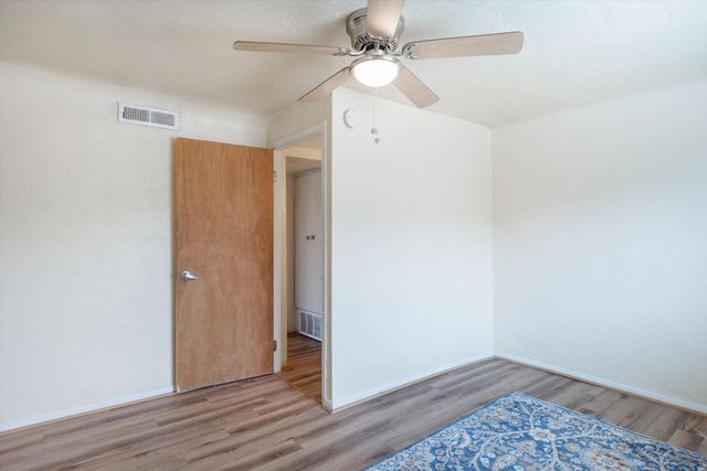 1508 Edith Boulevard NE, Albuquerque, NM 87102