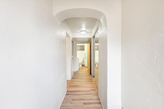 1508 Edith Boulevard NE, Albuquerque, NM 87102