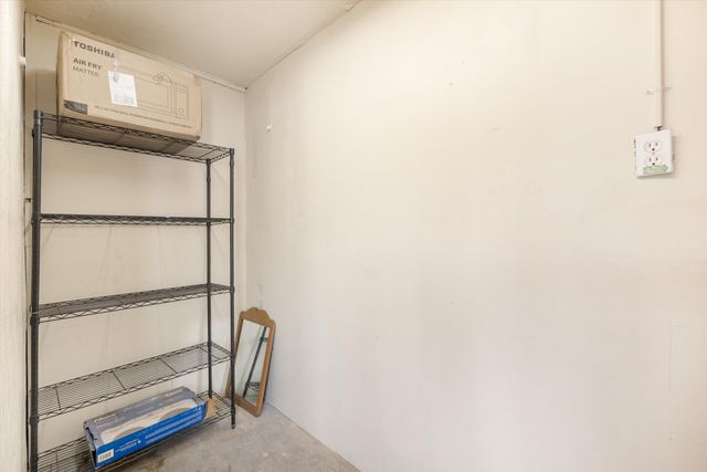 1508 Edith Boulevard NE, Albuquerque, NM 87102