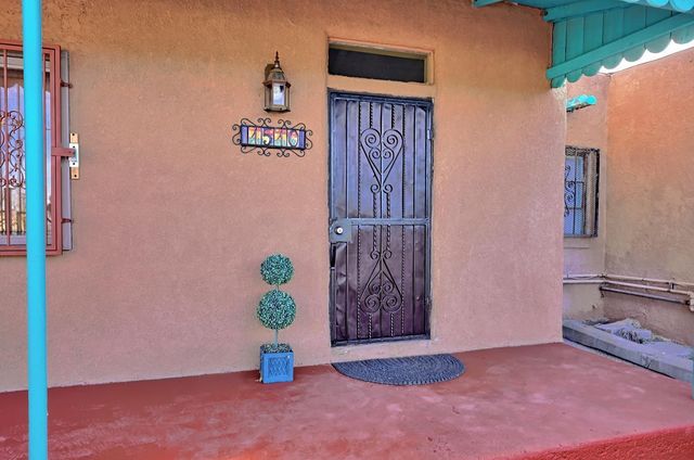 1508 Edith Boulevard NE, Albuquerque, NM 87102