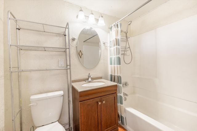 1508 Edith Boulevard NE, Albuquerque, NM 87102