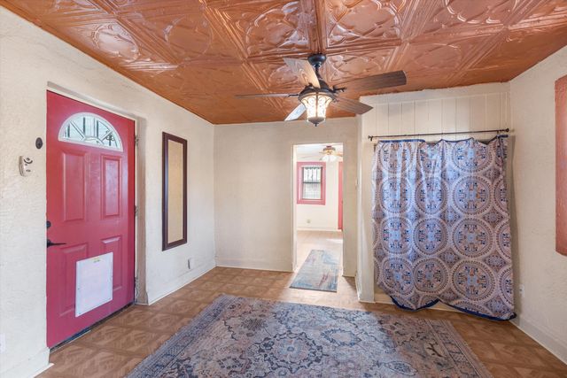 1508 Edith Boulevard NE, Albuquerque, NM 87102