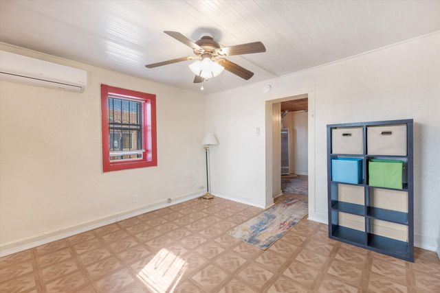 1508 Edith Boulevard NE, Albuquerque, NM 87102