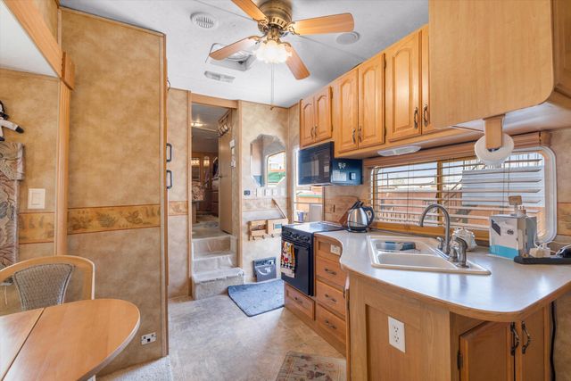 1508 Edith Boulevard NE, Albuquerque, NM 87102