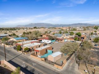 1508 Edith Boulevard NE, Albuquerque, NM 87102
