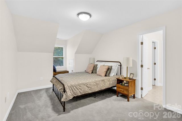 5476 Deer Run Court, Davidson, NC 28036