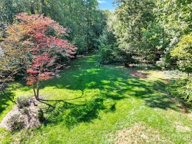 5476 Deer Run Court, Davidson, NC 28036