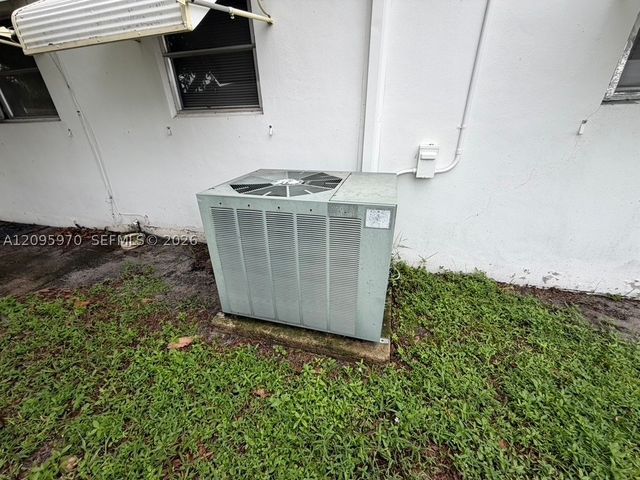 6115 SW 2nd St, Margate, FL 33068