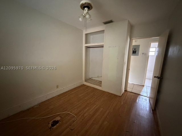 6115 SW 2nd St, Margate, FL 33068