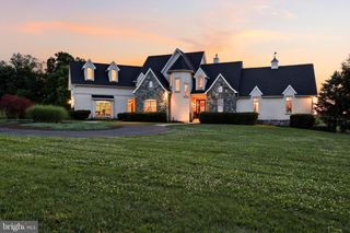 230 CHESSIE LN, Harpers Ferry, WV 25425