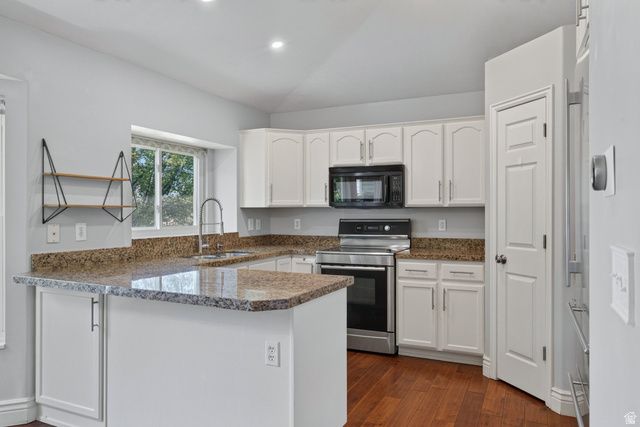 444 E WILDE CHERRY WAY, Sandy, UT 84070