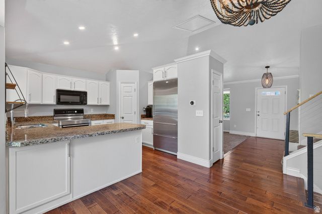 444 E WILDE CHERRY WAY, Sandy, UT 84070
