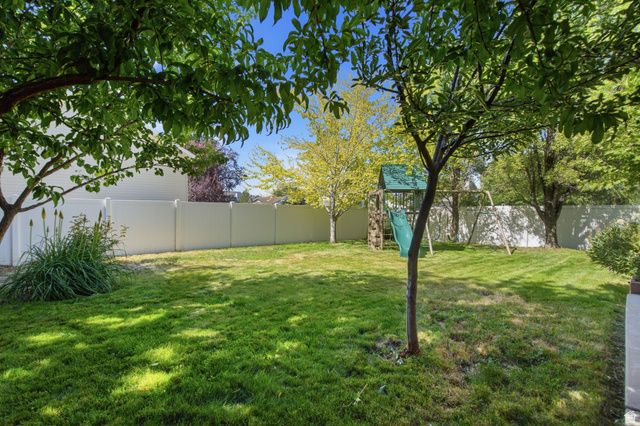 444 E WILDE CHERRY WAY, Sandy, UT 84070