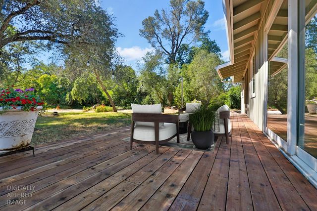4170 Val Verde Rd, Loomis, CA 95650