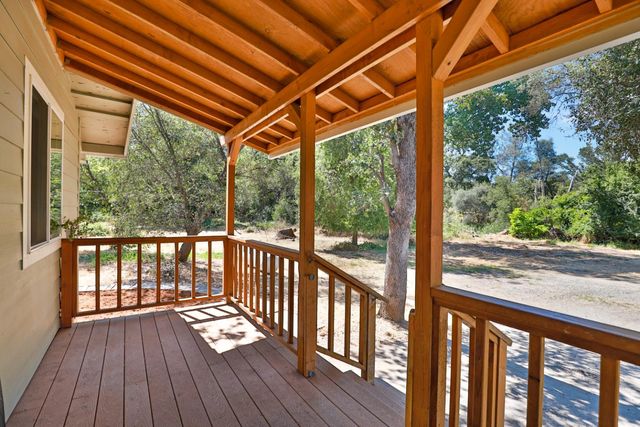 4170 Val Verde Rd, Loomis, CA 95650