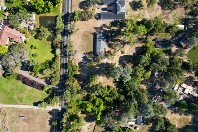 4170 Val Verde Rd, Loomis, CA 95650