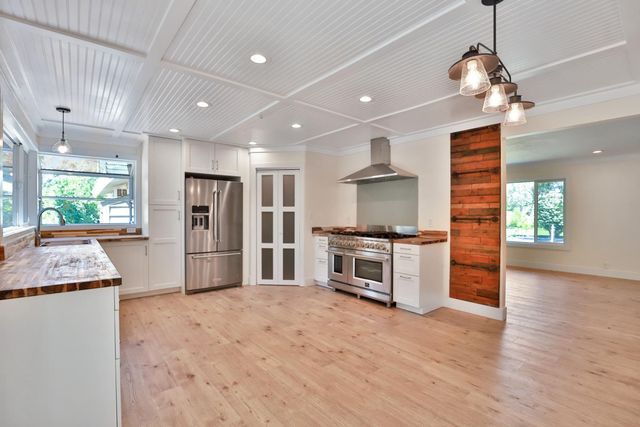 4170 Val Verde Rd, Loomis, CA 95650