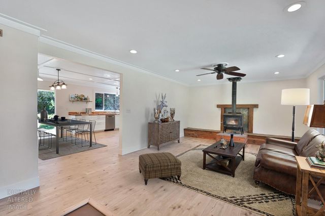 4170 Val Verde Rd, Loomis, CA 95650