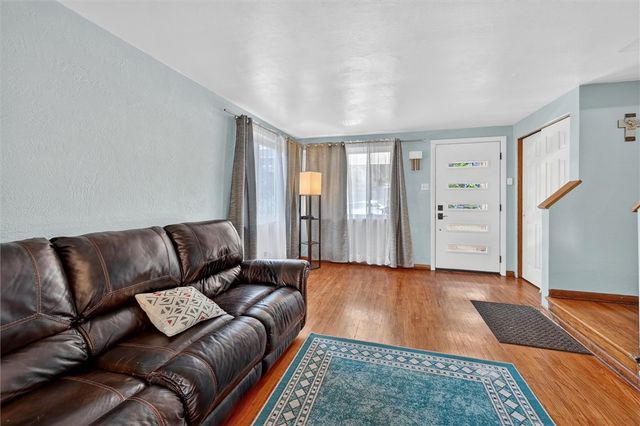 2915 Glendale Ave, Brentwood, PA 15227