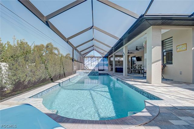 1807 SW 46th TER, Cape Coral, FL 33914