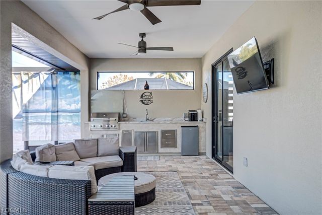 1807 SW 46th TER, Cape Coral, FL 33914