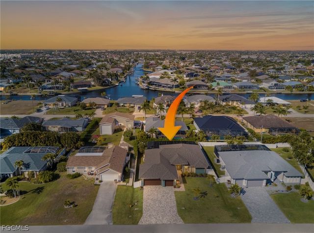 1807 SW 46th TER, Cape Coral, FL 33914