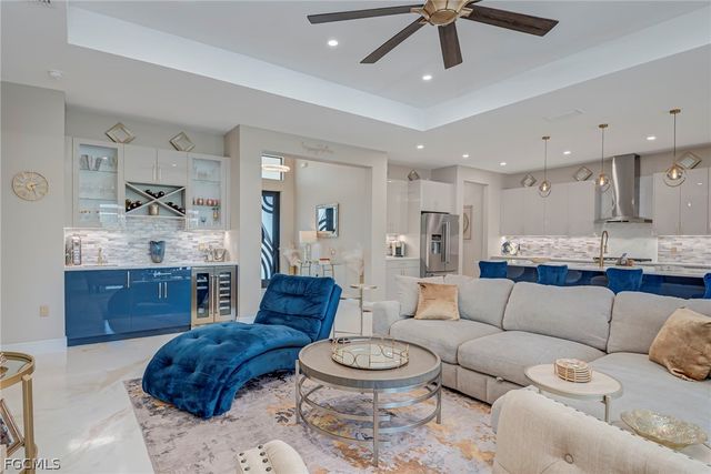 1807 SW 46th TER, Cape Coral, FL 33914