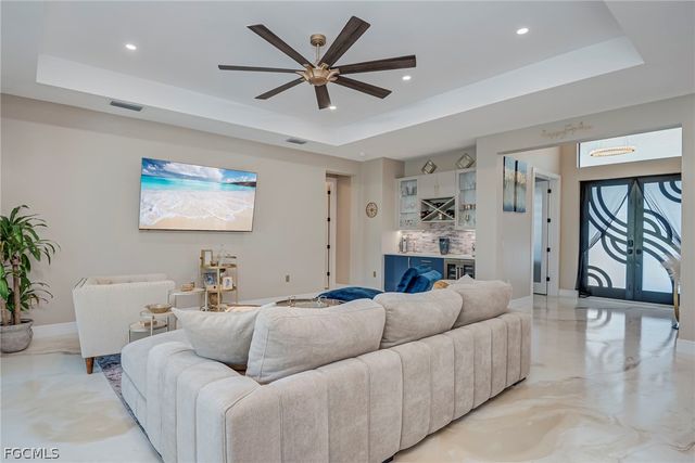 1807 SW 46th TER, Cape Coral, FL 33914