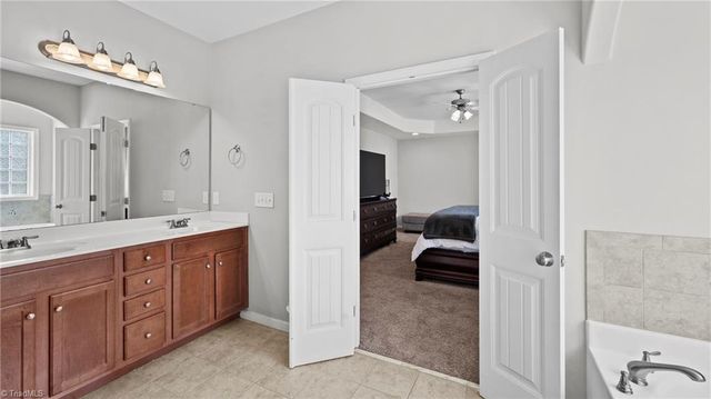 2075 Glenkirk Drive, Burlington, NC 27215