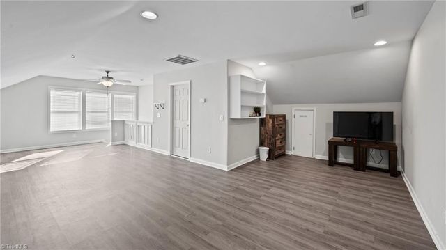 2075 Glenkirk Drive, Burlington, NC 27215