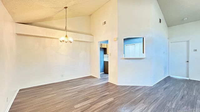 9557 COOLBROOK, San Antonio, TX 78250