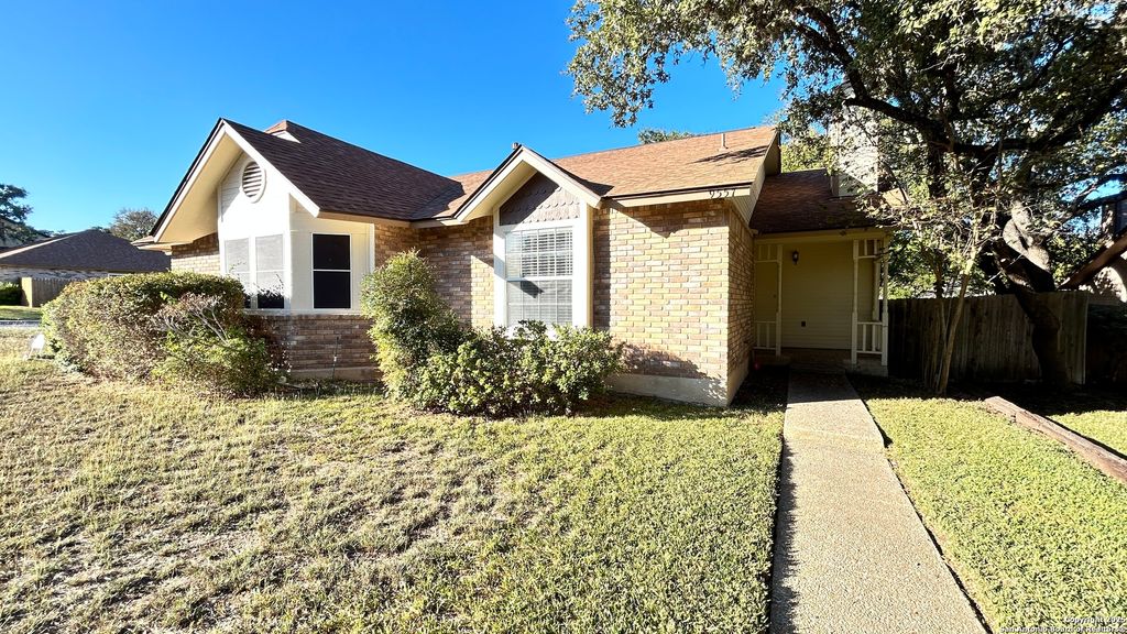 9557 COOLBROOK, San Antonio, TX 78250
