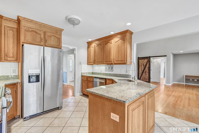 20 North Pasture Lane, Stratford, CT 06614