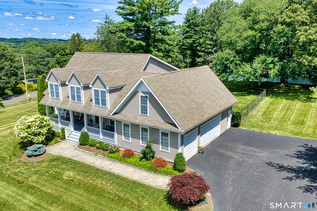 20 North Pasture Lane, Stratford, CT 06614
