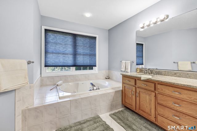 20 North Pasture Lane, Stratford, CT 06614