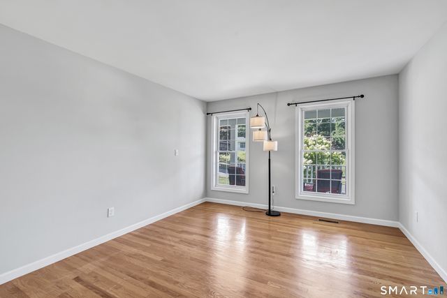20 North Pasture Lane, Stratford, CT 06614