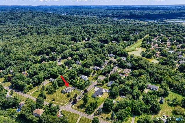 20 North Pasture Lane, Stratford, CT 06614