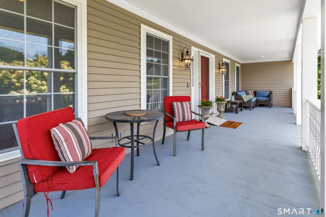 20 North Pasture Lane, Stratford, CT 06614