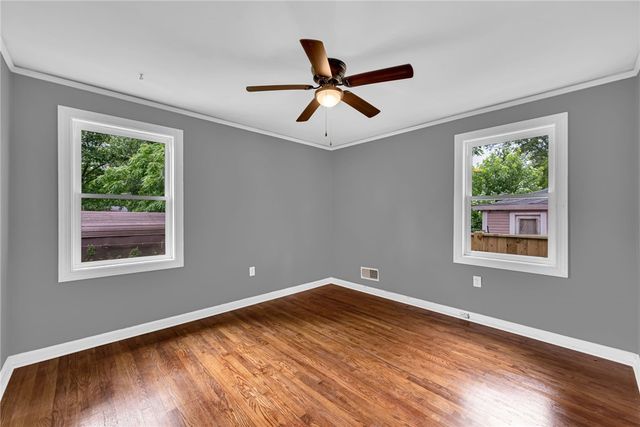 1010 Log Shoals Road, Mauldin, SC 29662