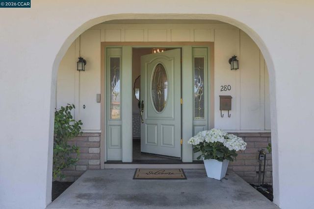 280 Firestone Dr, Walnut Creek, CA 94598