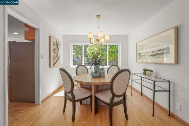 280 Firestone Dr, Walnut Creek, CA 94598