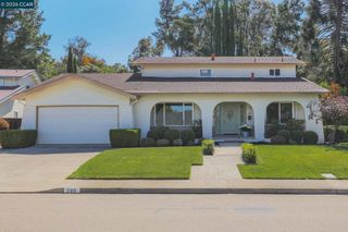 280 Firestone Dr, Walnut Creek, CA 94598