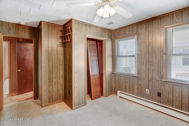 832 Rodgers Street, Lanoka Harbor, NJ 08734