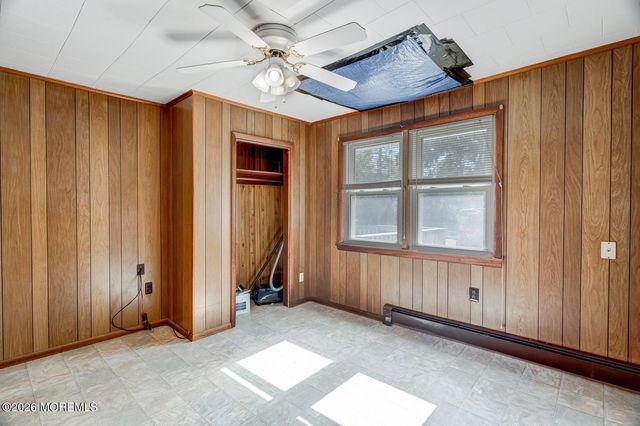 832 Rodgers Street, Lanoka Harbor, NJ 08734