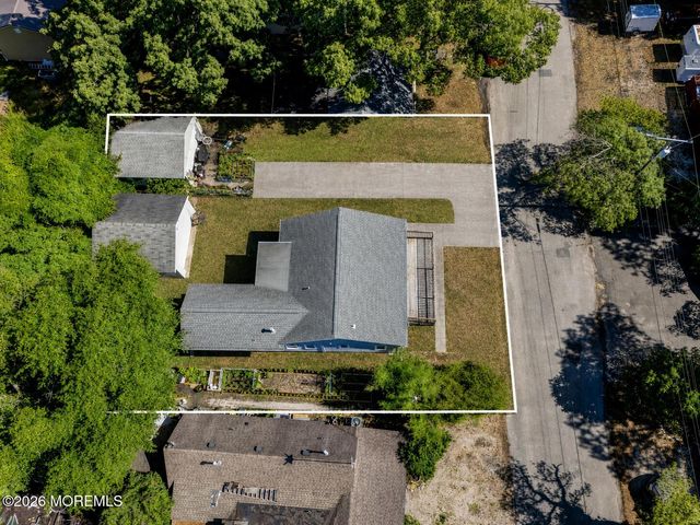 832 Rodgers Street, Lanoka Harbor, NJ 08734