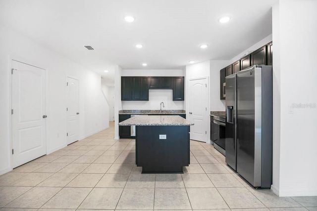 4713 TROUT LILY STREET, Tampa, FL 33610