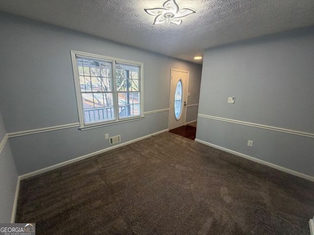 212 Regal Way W 44, Mcdonough, GA 30253