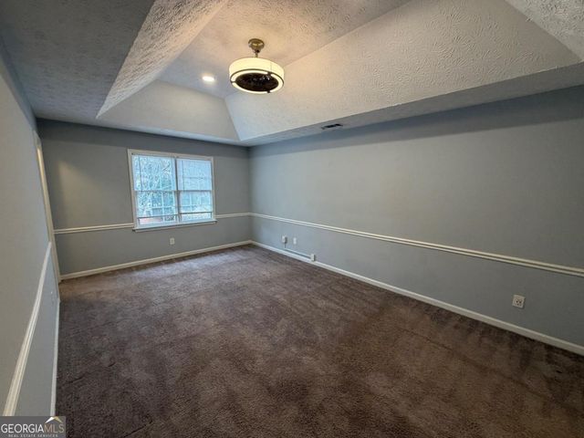 212 Regal Way W 44, Mcdonough, GA 30253