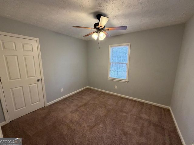 212 Regal Way W 44, Mcdonough, GA 30253