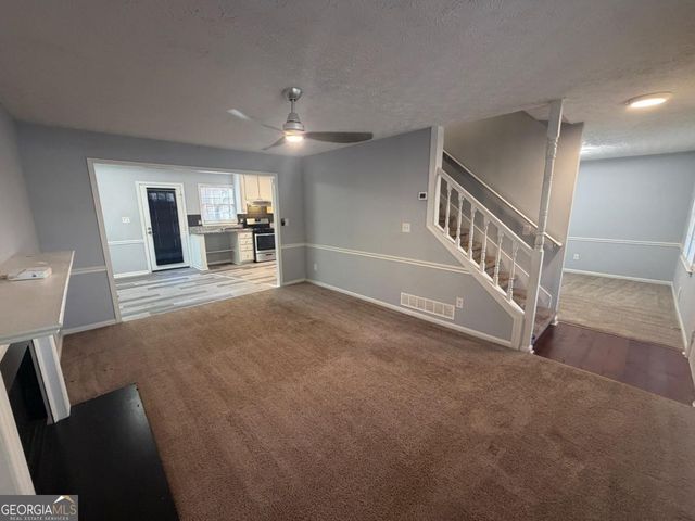 212 Regal Way W 44, Mcdonough, GA 30253